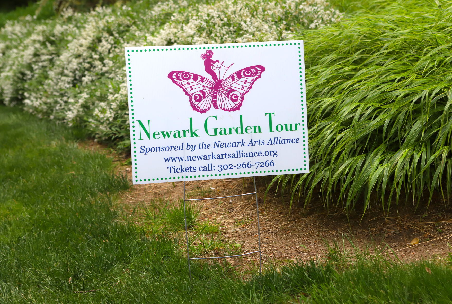 Newark Garden Tour
